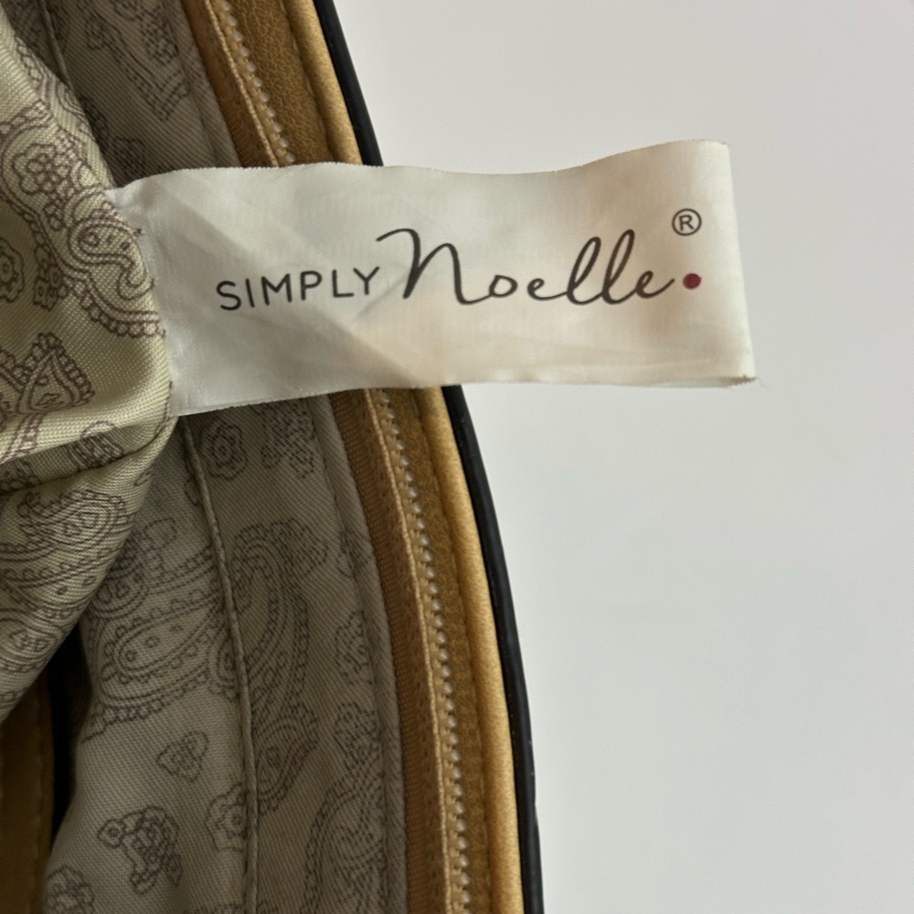 Simply Noelle Fiesta Woven Texture Purse shoulder bag - Picture 9 of 16
